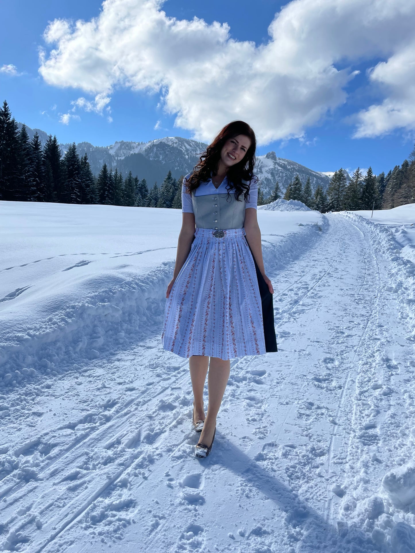 Dirndl Jeansgreen